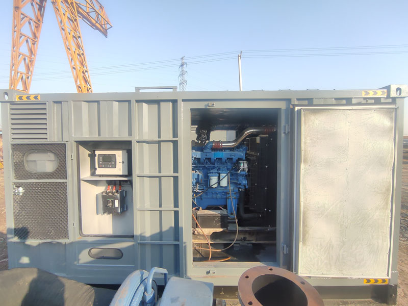 梁平柴油发电机组的机油多久更换一次比较合适?