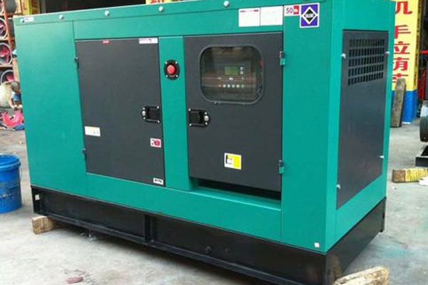 梁平如何检查机油的使用时间？