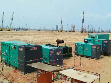 梁平如何检查和清洗空气滤清器？