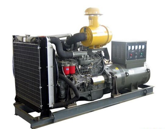 梁平汽油发电机组冬季保养时，燃油系统需要注意什么？