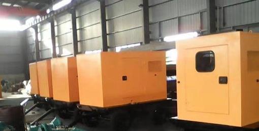 梁平柴油发电机组冬季启动后需要进行哪些检查和操作？