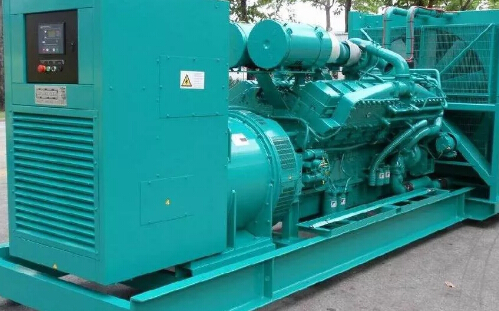 梁平柴油发电机组冬季使用中需要注意哪些事项？